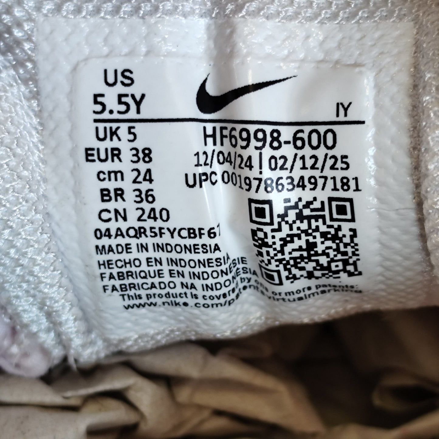 Talla 38 Nike Zoom Vomero 5 Nike