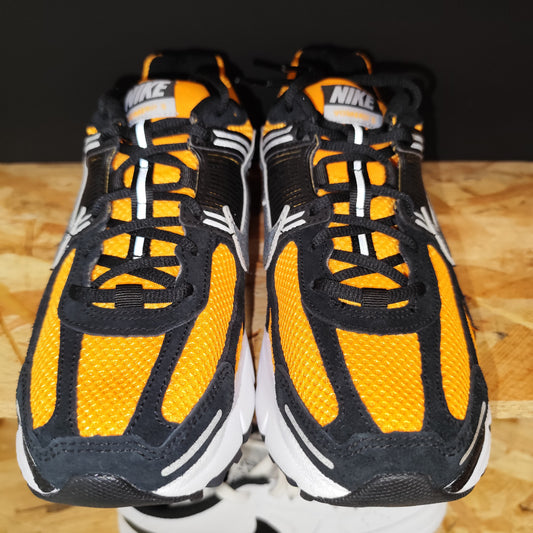 Talla 40.5 Zoom Vomero 5 Sundial