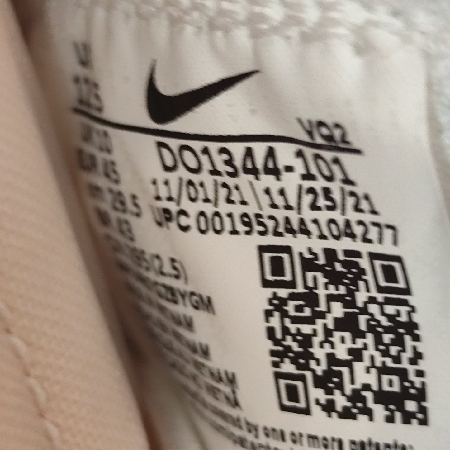 Talla 44.5 Blazer Mid 77