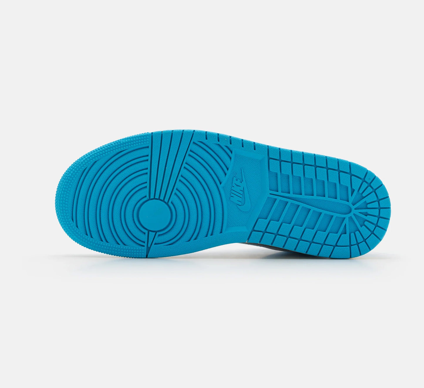 Talla 44 Jordan 1 Mid