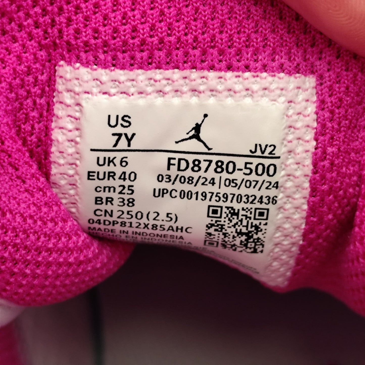 Talla 40 Jordan 1 Mid