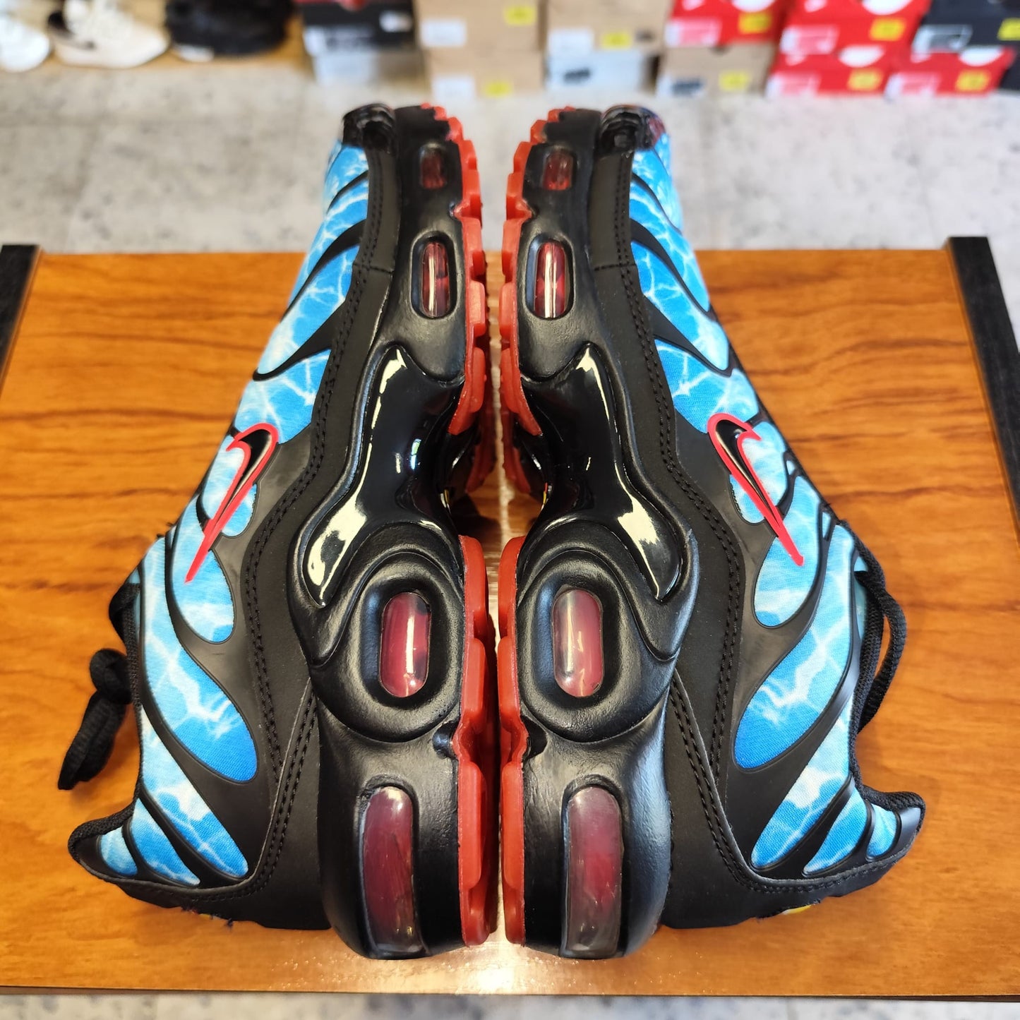 Talla 39 Y Nike Air Max Plus TN “Shark Attack”
