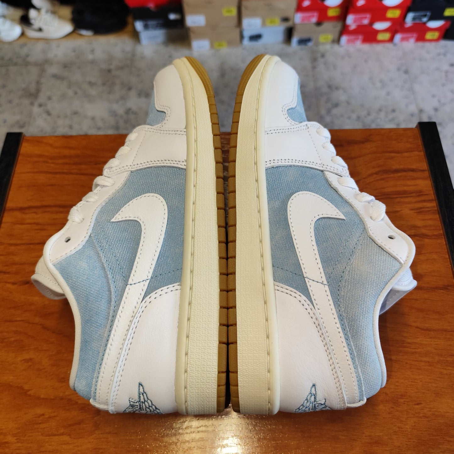 Talla 40 Jordan 1 Low Edición Especial