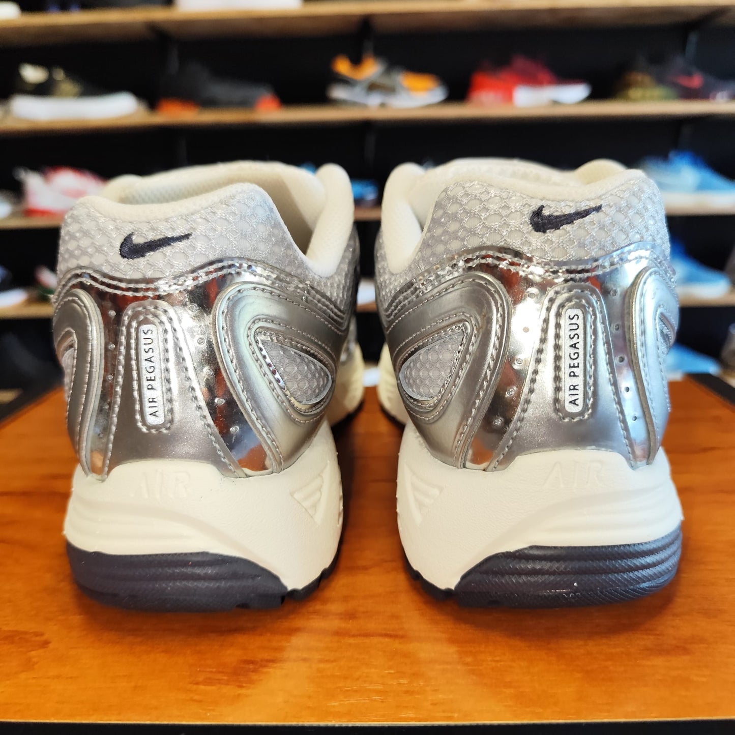 Talla 42.5 Nike Air Pegasus 2005