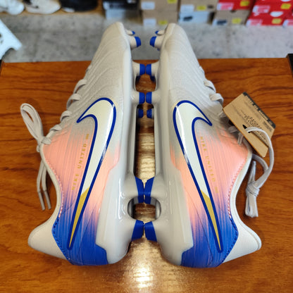 Talla 39 Nike Phantom GX II Academy FG/MG