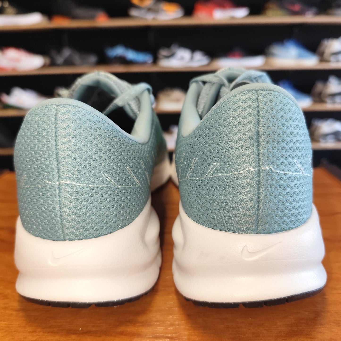 Talla 42 Nike Run Defy