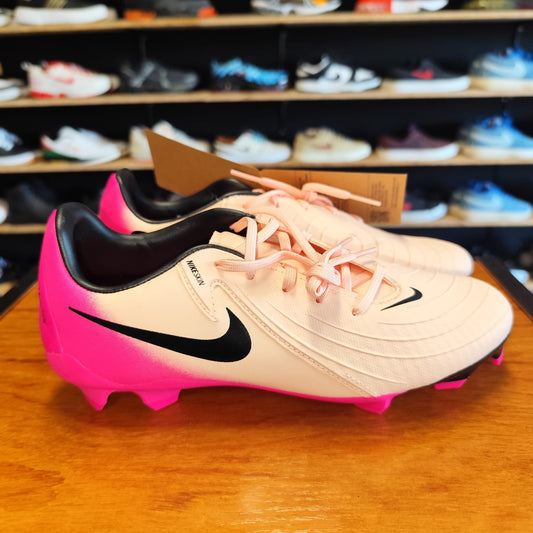 Talla 39 Nike Phantom GX II Academy FG/MG