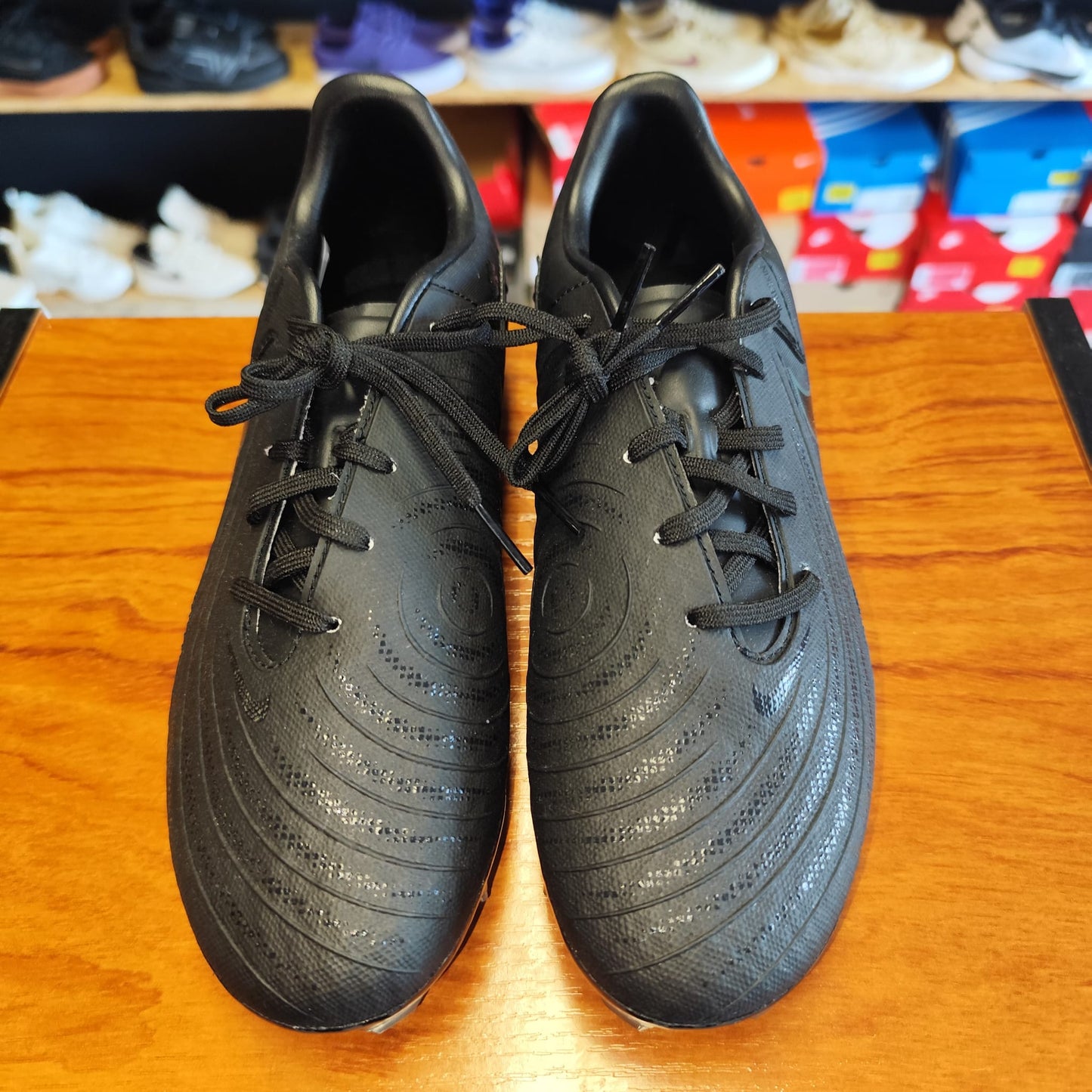 Talla 39 Nike Phantom GX II Academy FG/MG