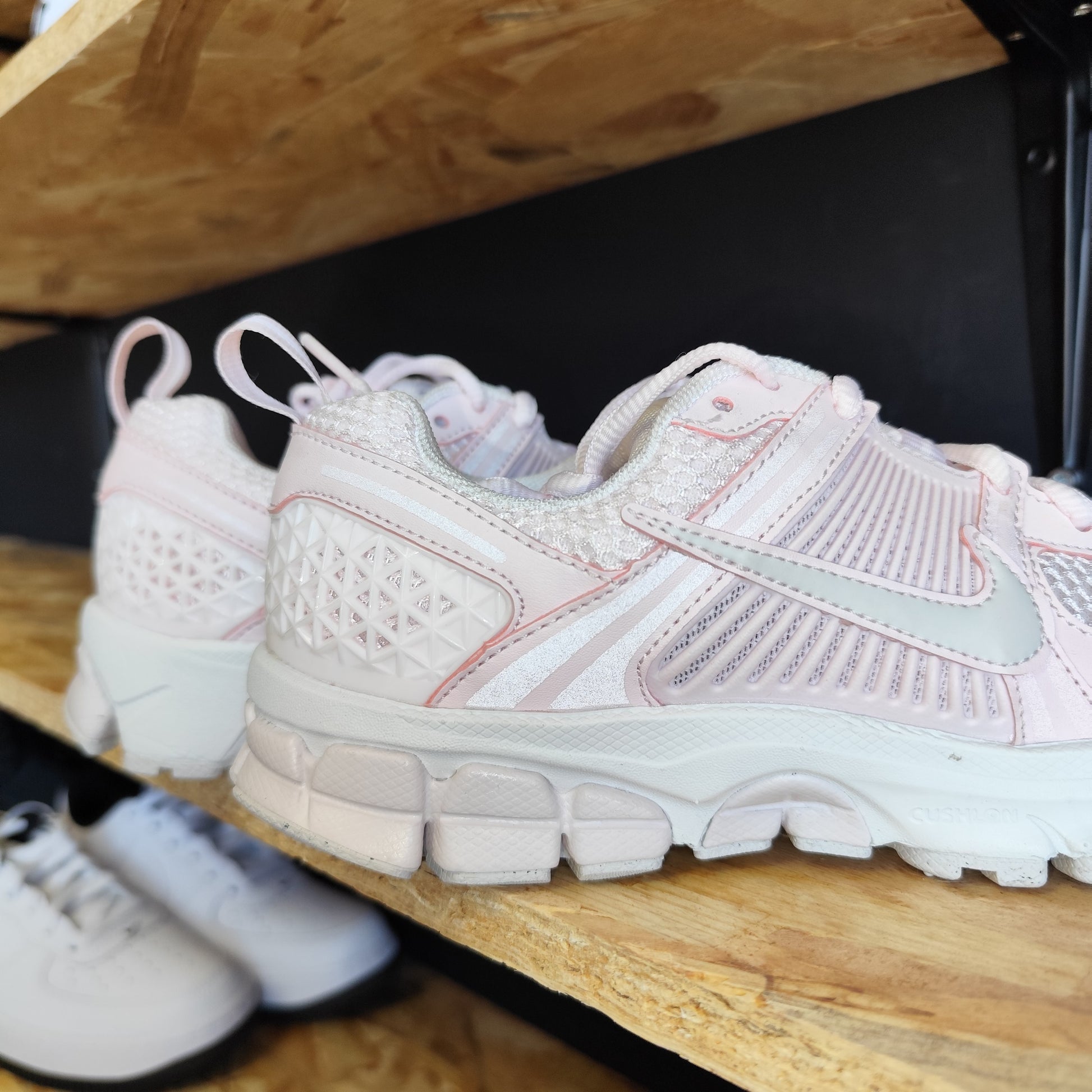 Talla 38 Nike Zoom Vomero 5 Nike