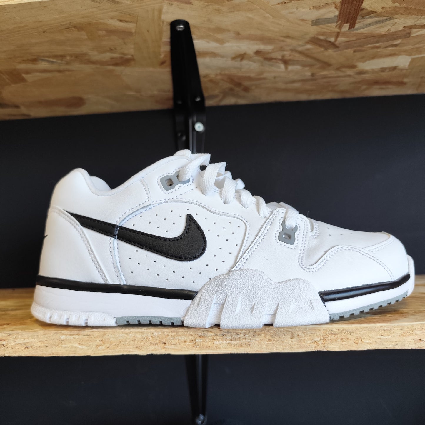 Talla 37.5-38 Air Cross Trainer Low