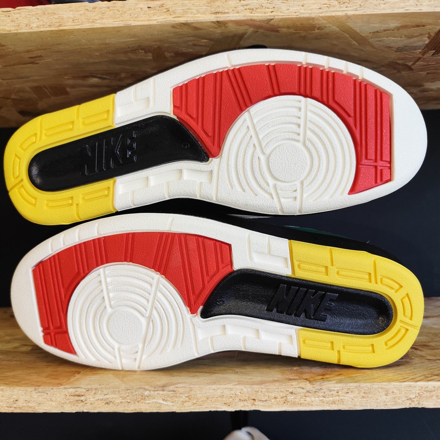 Talla 38.5 Air Jordan 2 Retro Low Quai 54