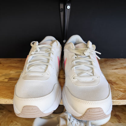 Talla 39  Air Max SC