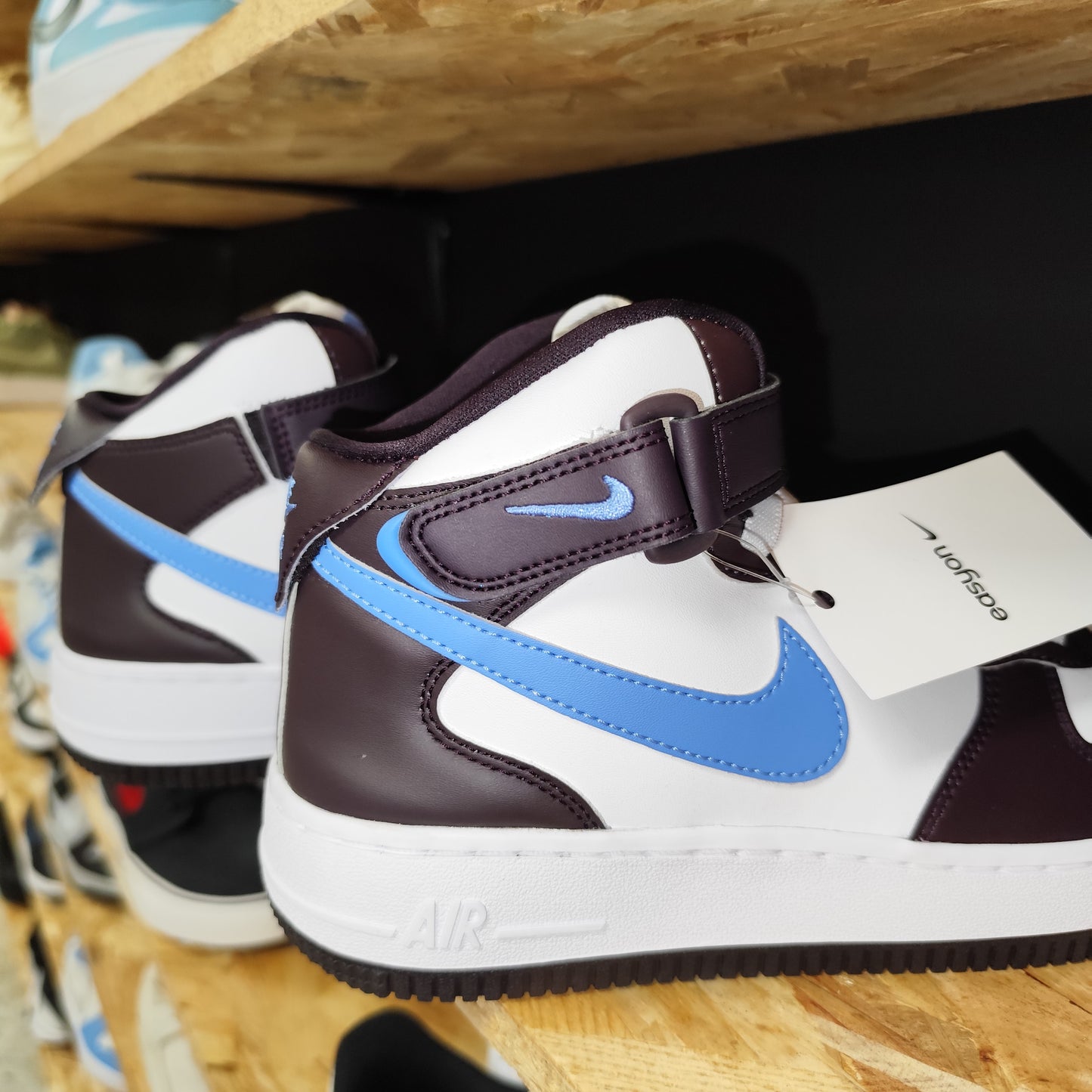 Talla 39 Nike Air Force 1 Mid EasyOn