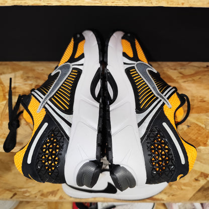 Talla 40.5 Zoom Vomero 5 Sundial