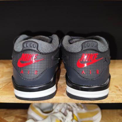 Talla 35.5 Jordan Flight