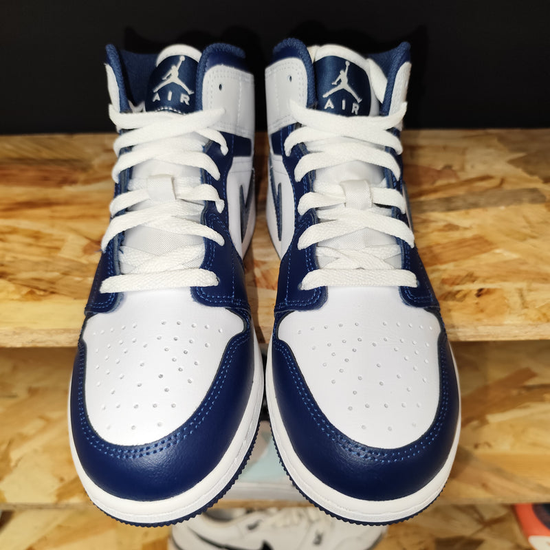 Talla 38 Jordan 1 Mid Nike