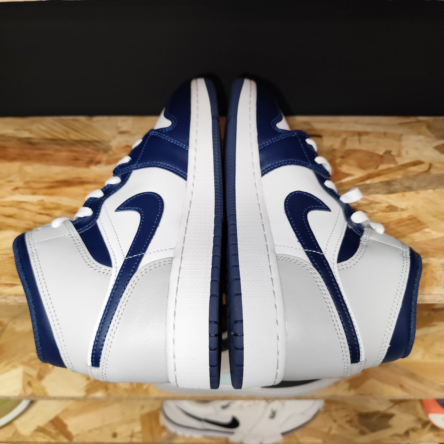 Talla 38 Jordan 1 Mid