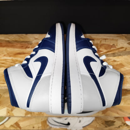 Talla 38 Jordan 1 Mid