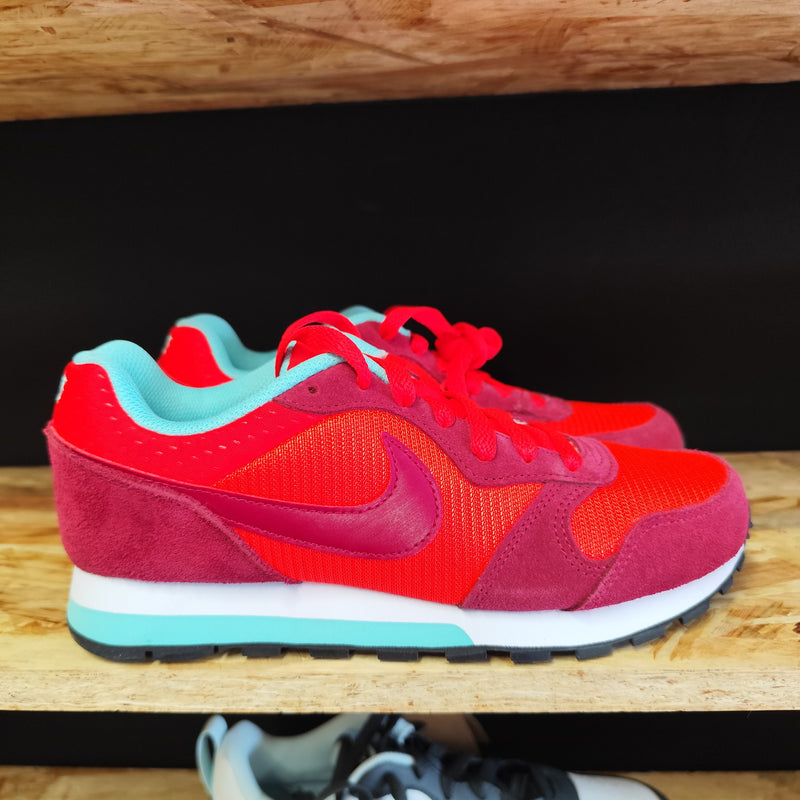 Talla 37.5 MD Runner 2 Nike