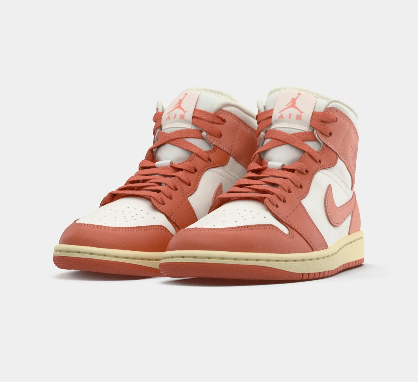 Talla 42 Jordan 1 Mid
