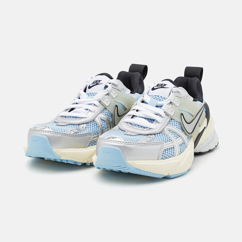 Talla 44.5 V2K Run Nike
