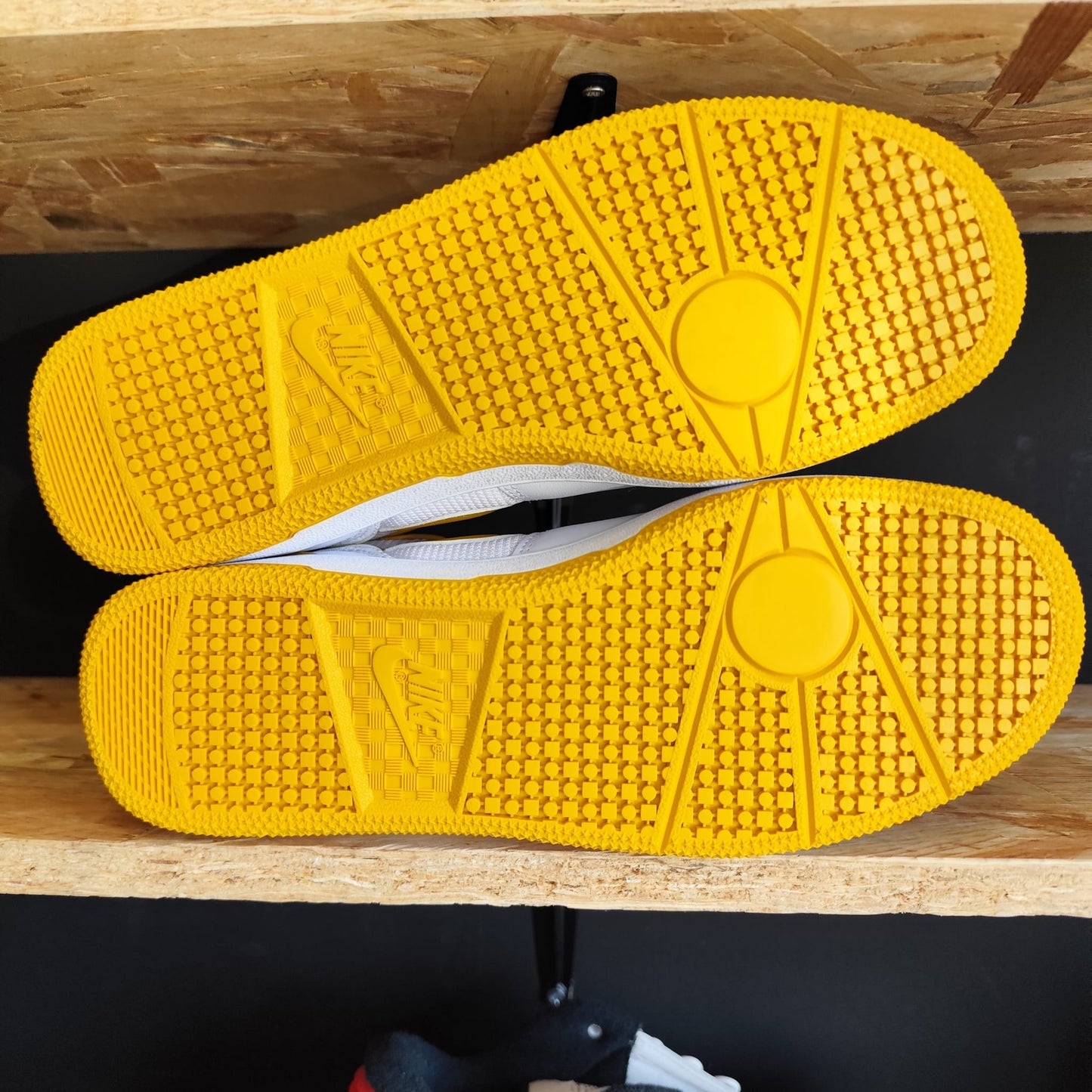 Talla 38.5 Mac Attack