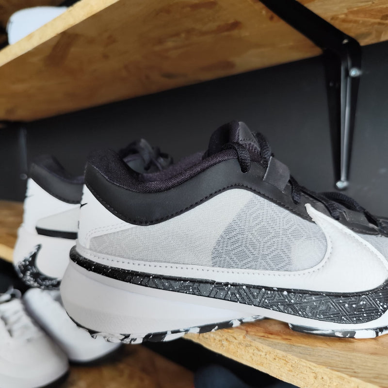 Talla 36 Oreo Freak 5 Nike