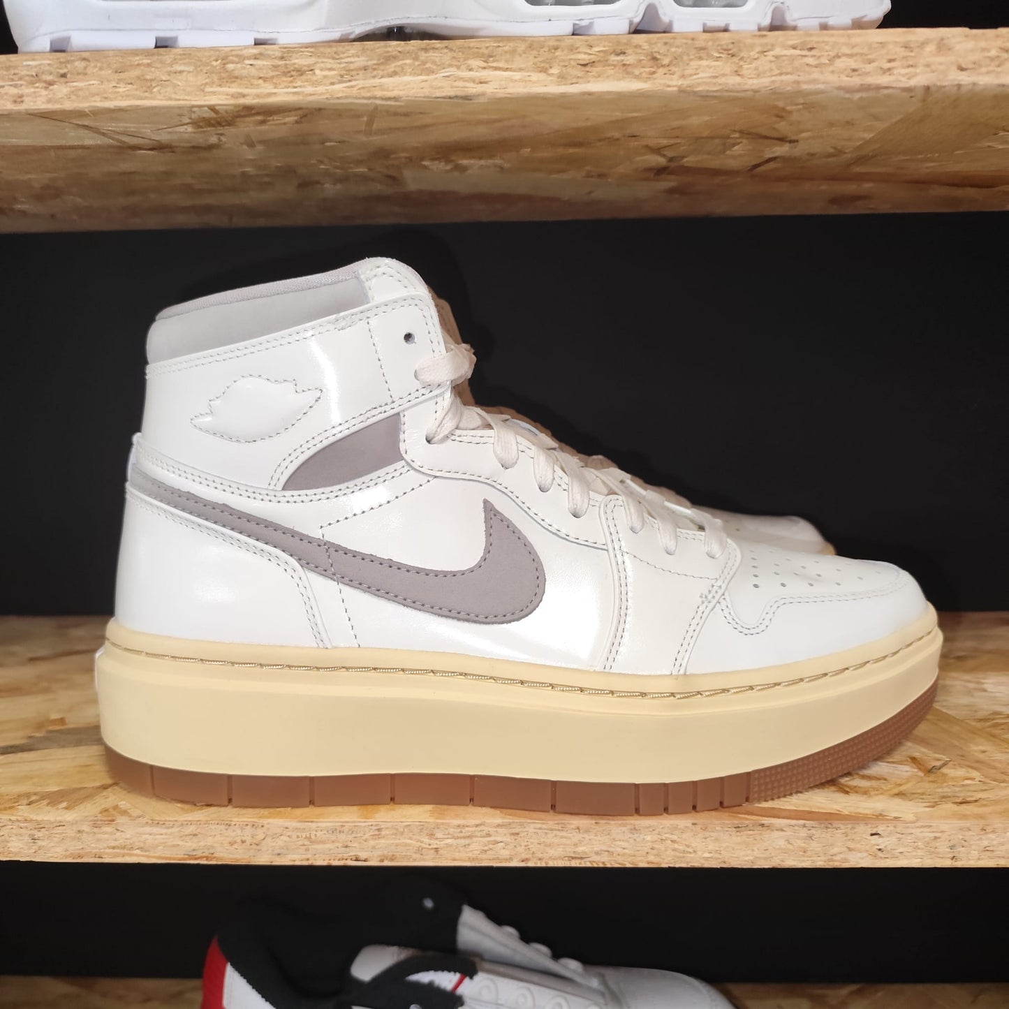 Talla 43 Jordan 1 Elevate