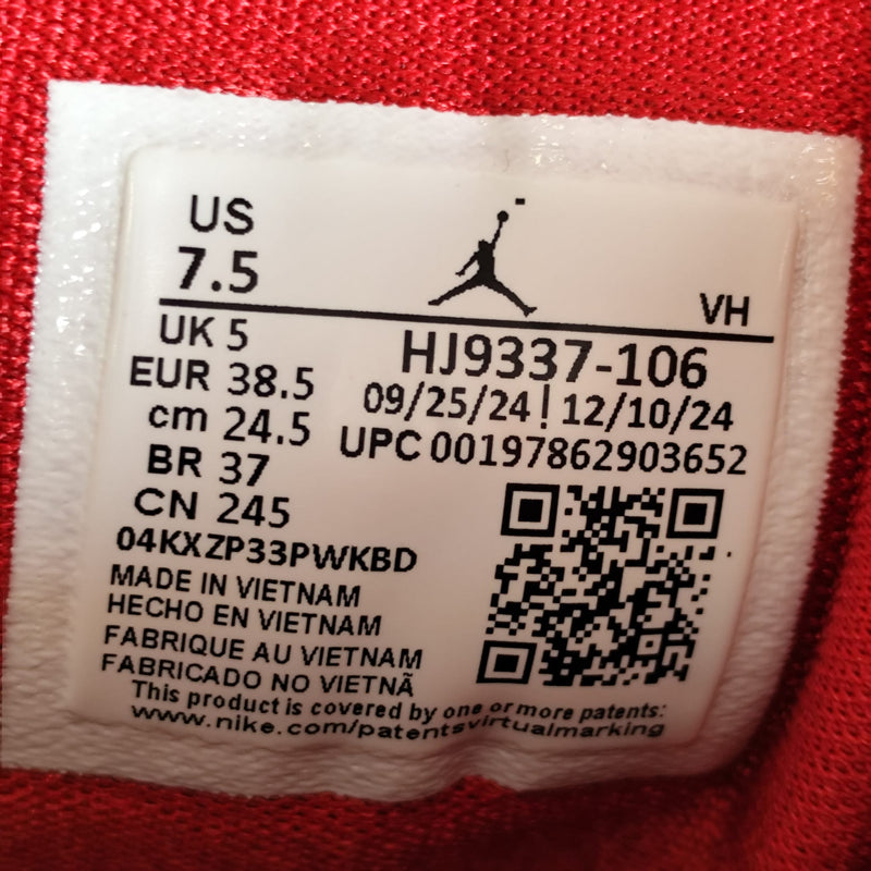Talla 38.5 Jordan 1 Mid Nike
