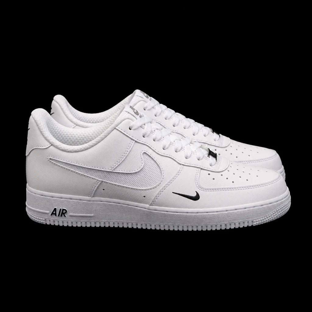 Talla 44 Nike AIR FORCE 1 '07 LV8 Nike