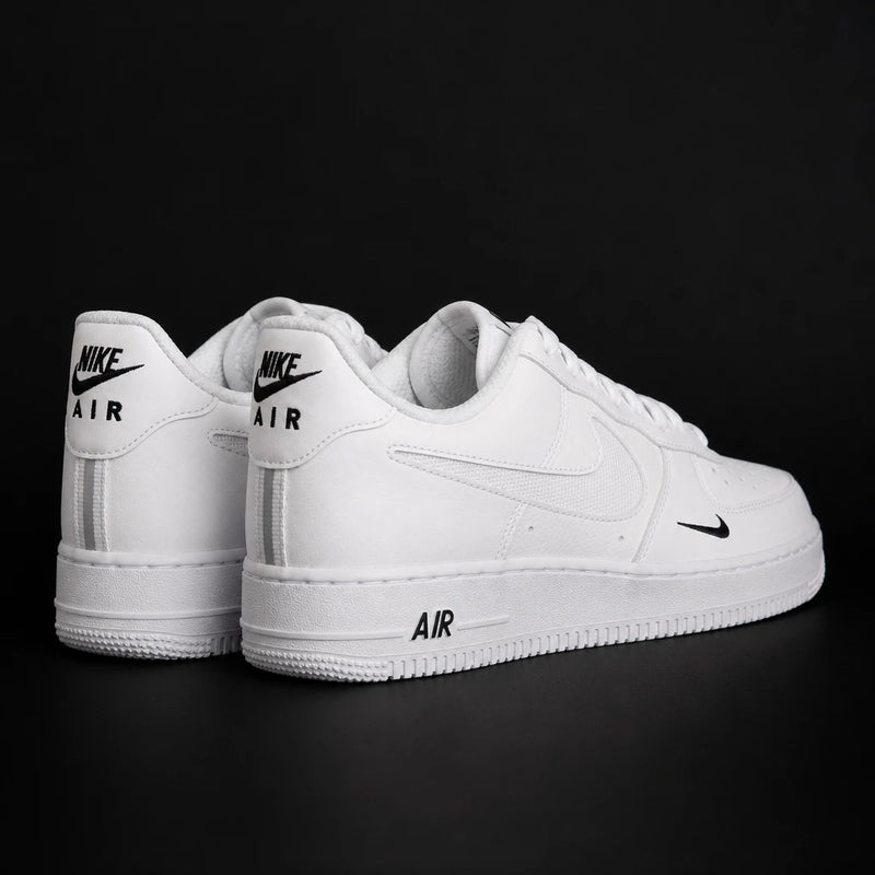 Talla 44 Nike AIR FORCE 1 '07 LV8 Nike