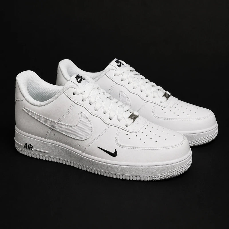 Talla 44 Nike AIR FORCE 1 '07 LV8 Nike