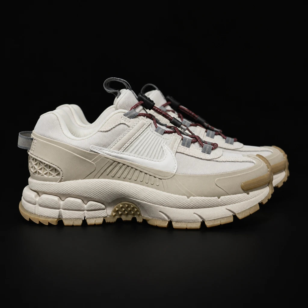 Talla 36.5 Nike Vomero 5 Roam Nike