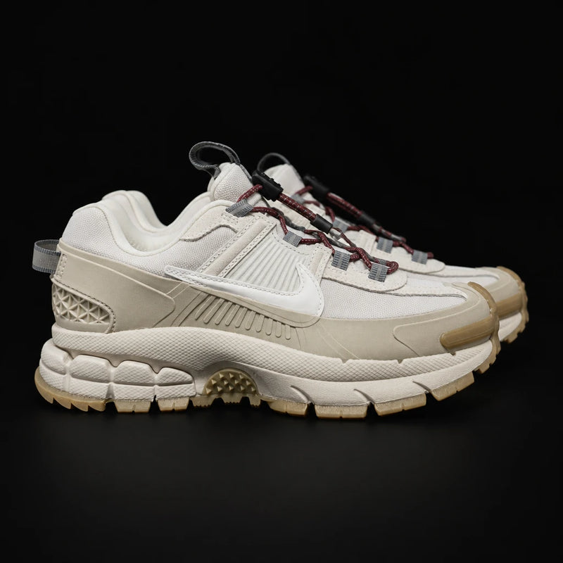 Talla 36.5 Nike Vomero 5 Roam Nike
