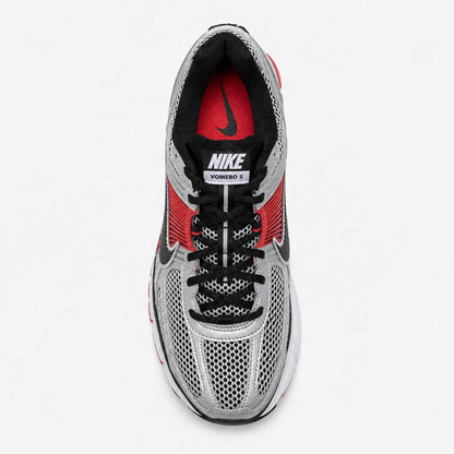 Talla 44 Nike ZOOM VOMERO 5 Nike
