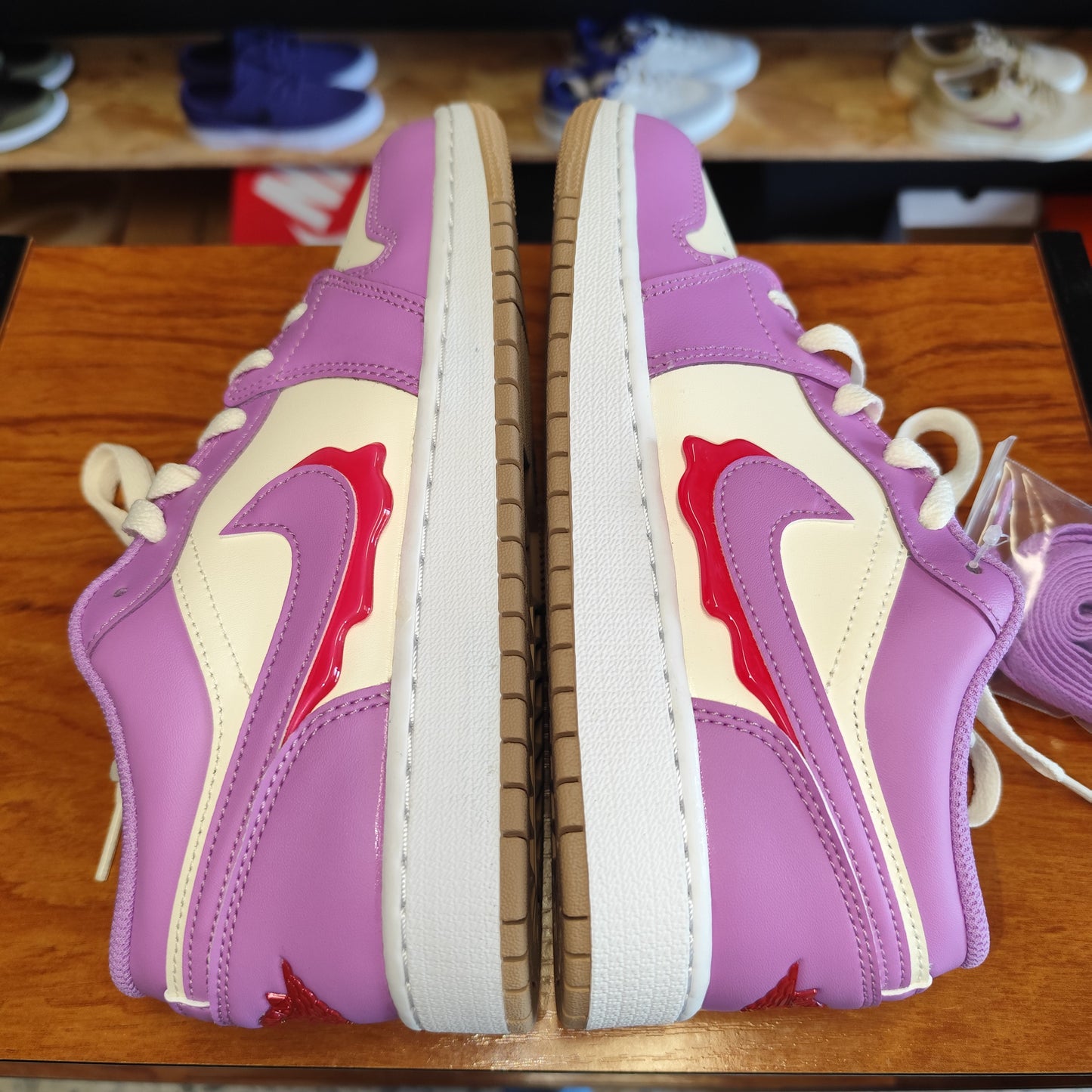 Talla 38.5 Jordan 1 Low Edición Especial