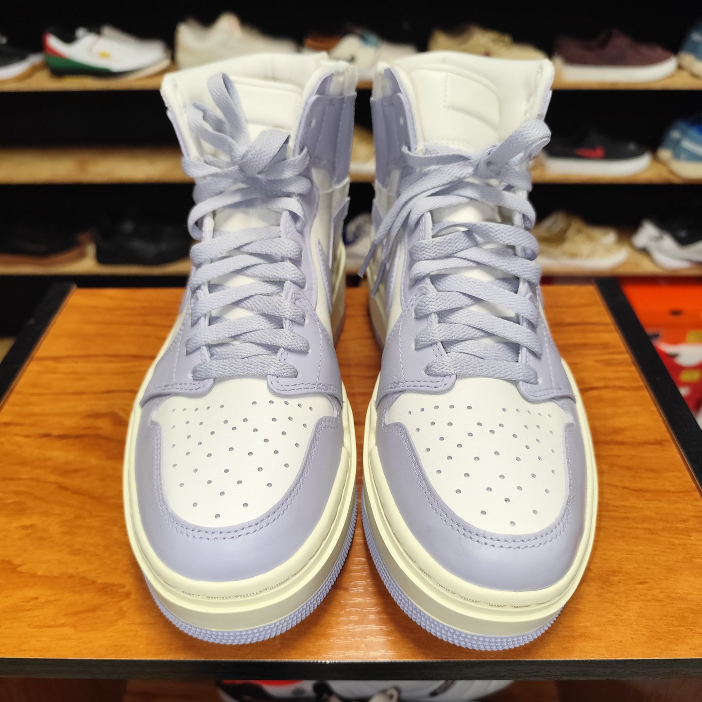 Talla 42.5 Jordan 1 Elevate