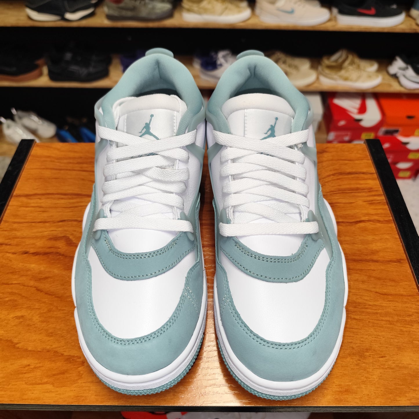 Talla 42 Jordan 4RM