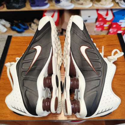 Talla 37.5 Shox R4