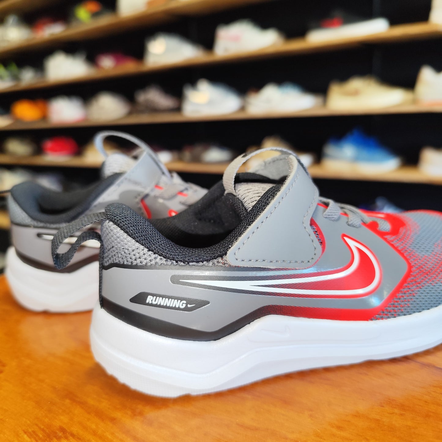 Talla 27 Cosmic Runner
