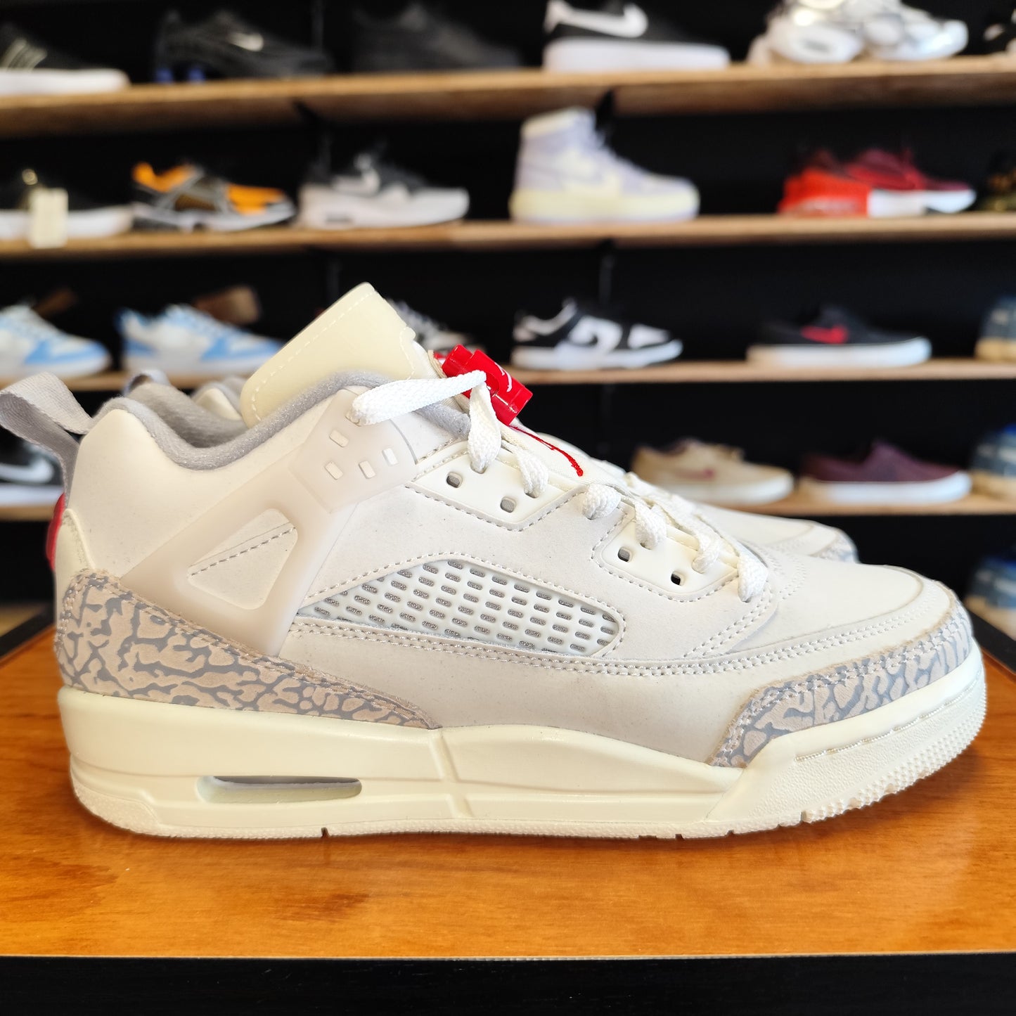 Talla 38 Jordan Spizikie
