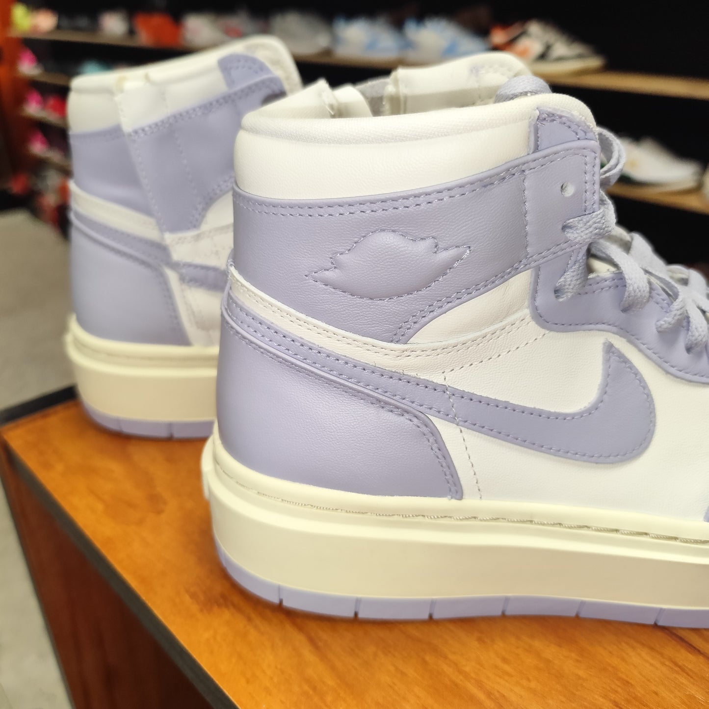 Talla 42.5 Jordan 1 Elevate