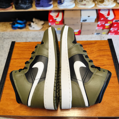 Talla 36 Jordan 1 Mid