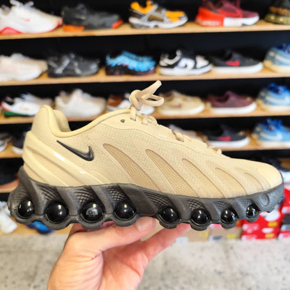 Talla 37.5 Air Max DN8