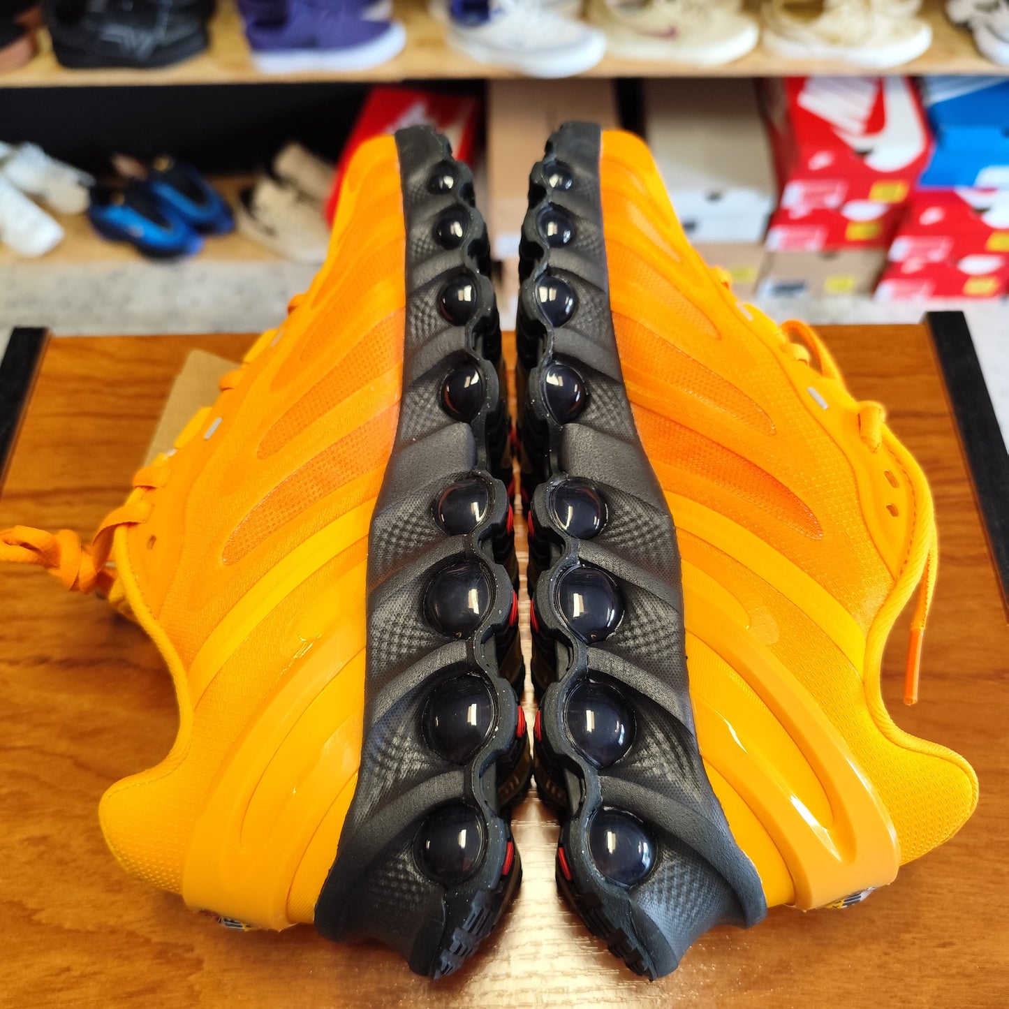 Talla 38.5 Air Max DN8