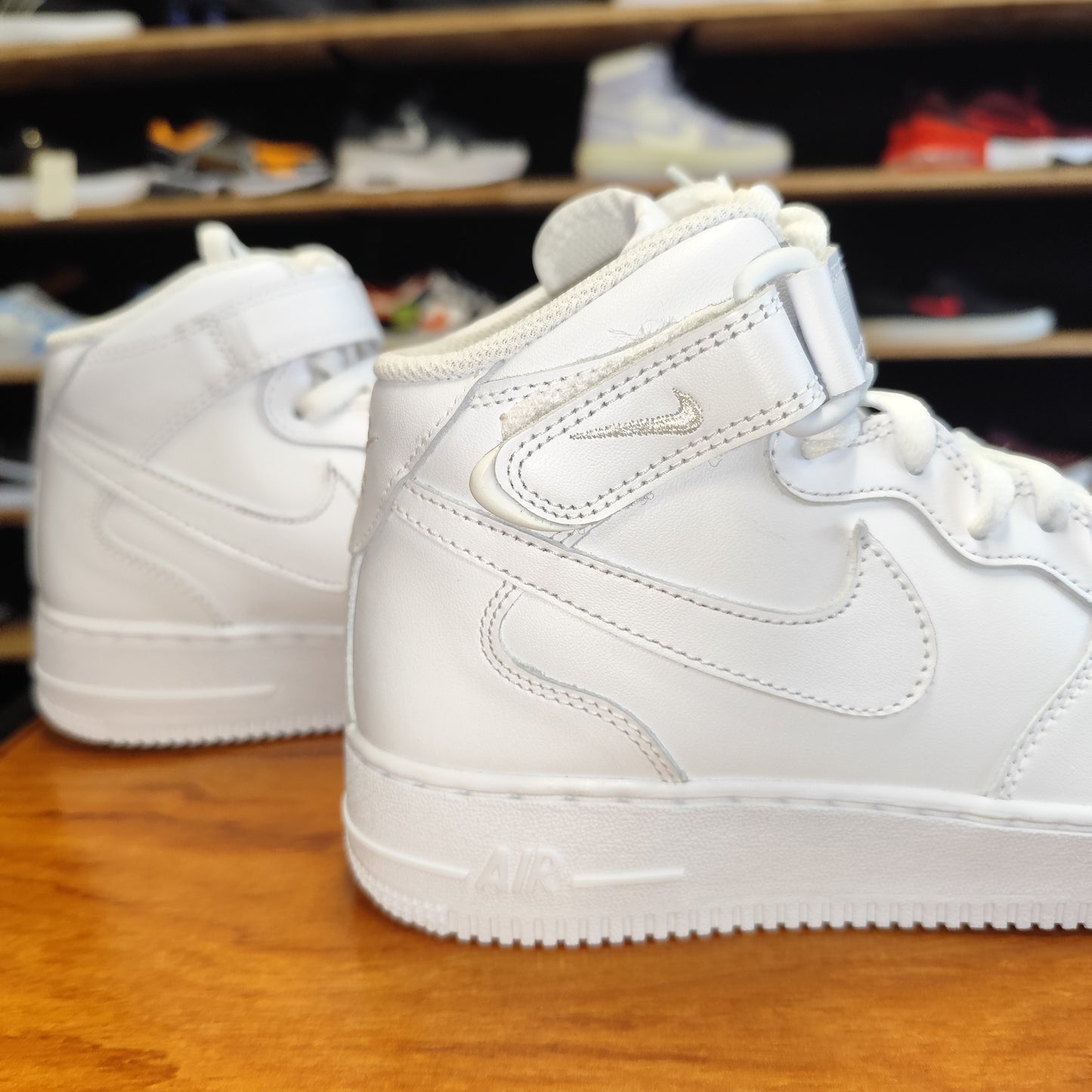 Talla 40 Nike Air Force 1 Mid