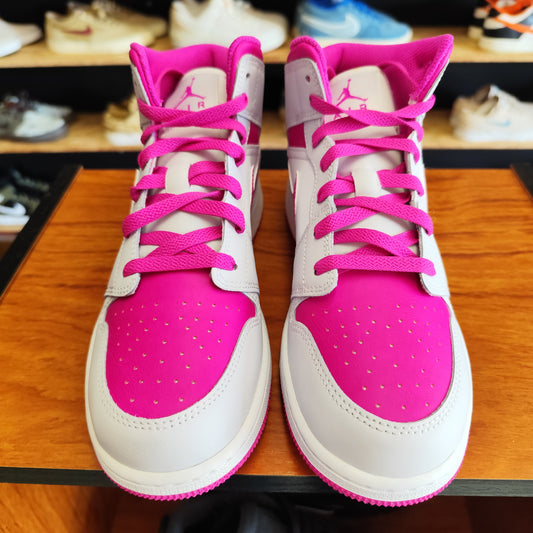 Talla 40 Jordan 1 Mid