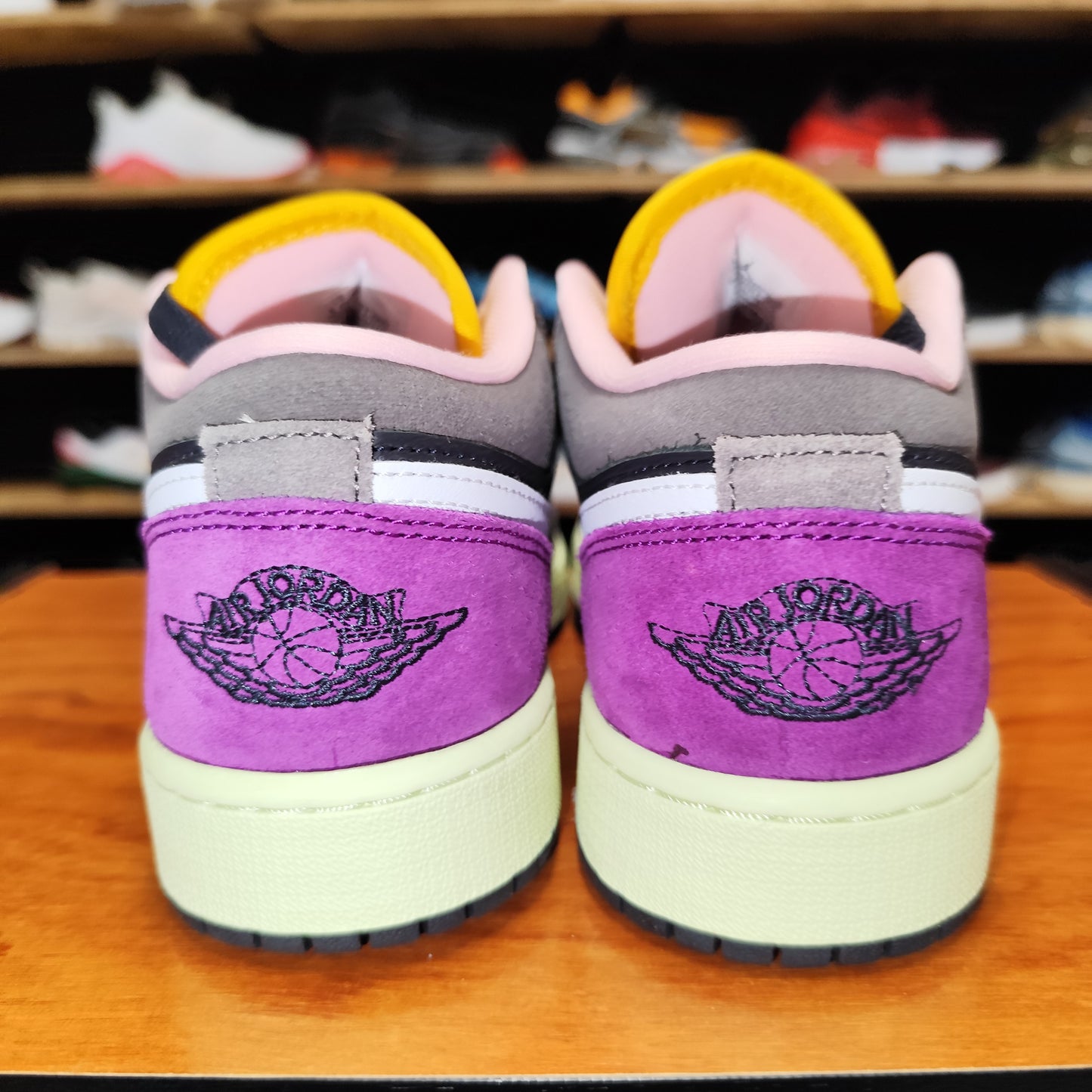 Talla 38Jordan 1 Low Edición Especial