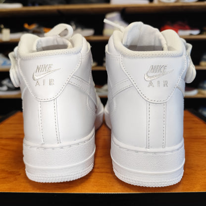 Talla 40 Nike Air Force 1 Mid