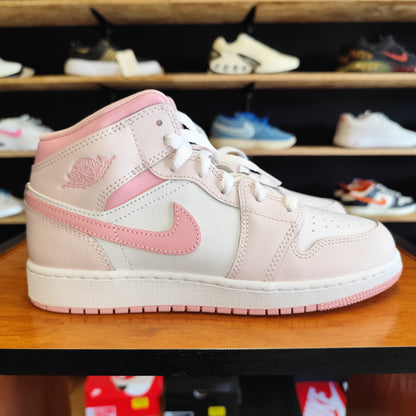 Talla 38.5 Jordan 1 Mid